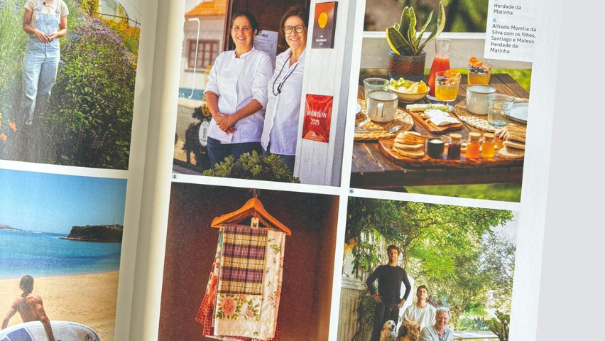 Páginas de revista aberta